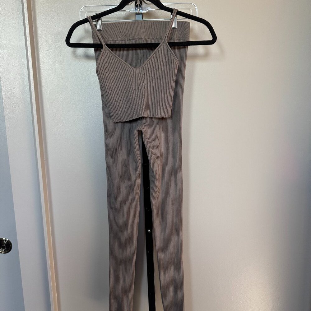 Zara Top and Legging Set - Small